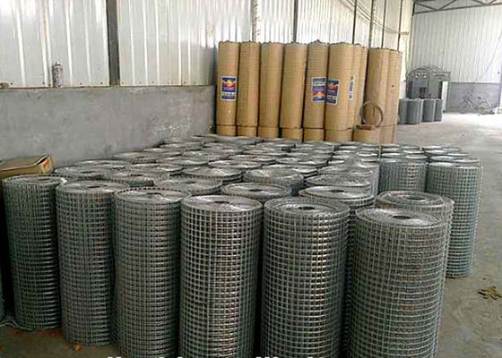 o fio revestido plástico verde do comprimento de 18m que cerca o Pvc dos painéis revestiu o fio Mesh Rolls
