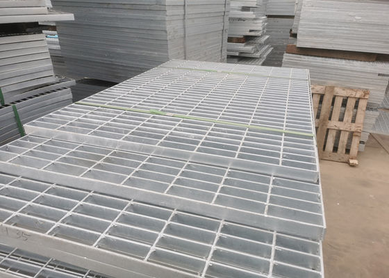 Aço da passarela do aço carbono Q235 que raspa a anti corrosão de 75x10mm
