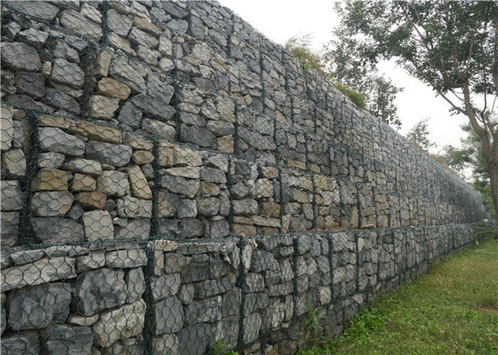As cestas revestidas plásticas da rocha prendem furos de Mesh Chicken Wire With Small