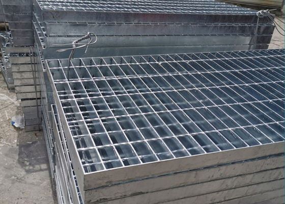 Eletro galvanizados estampam a folha de metal fechado da grelha Q235 da raspagem