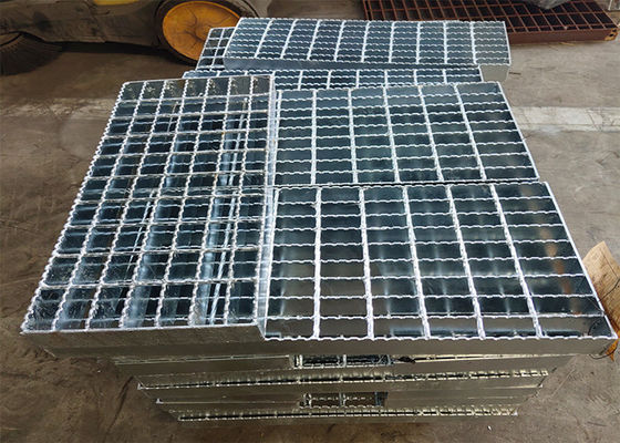 Metal resistente do aço carbono que raspa a galvanização elétrica de 40x5mm