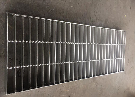 A planície tece o aço soldado que raspa a plataforma de construção galvanizada 50x5mm