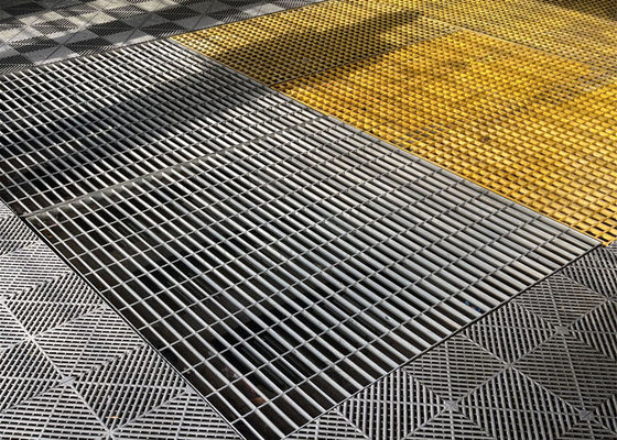 Assoalho de aço inoxidável da cor 316 de prata que raspa 100mm*6mm para centrais elétricas