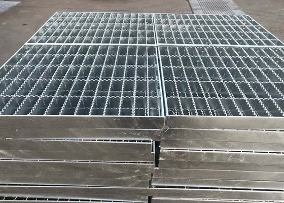 Aço galvanizado da passarela que raspa para a plataforma petrolífera