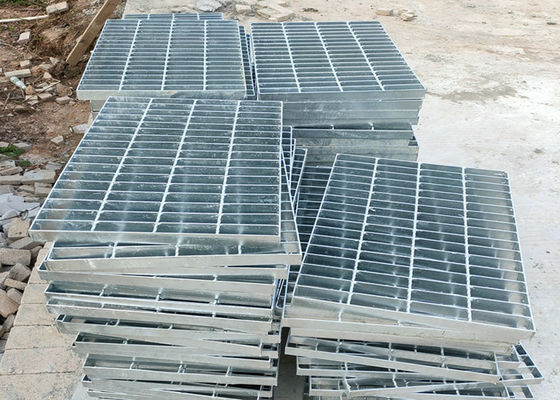 Passarela expandida do metal da prevenção de oxidação que raspa quente grosso de 3mm galvanizado