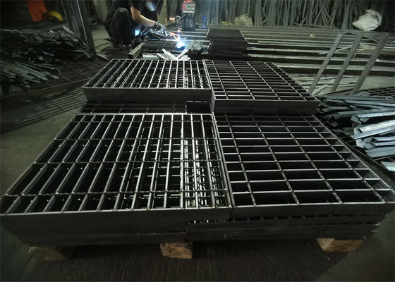 Grelha do metal da placa 50mm da raspagem do aço da tampa do dreno da prova da oxidação para a plataforma