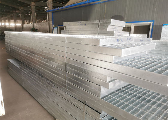 Resistência de corrosão de aço da placa 50x4 milímetro da raspagem da plataforma da lavagem de carros