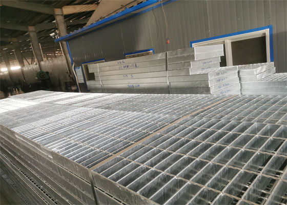 A anti plataforma do deslizamento soldou a barra de aço que raspa a proteção de corrosão de 1000x6000mm