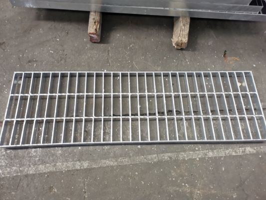 estrutura clara grossa corrosiva da plataforma 4mm da raspagem do metal de 50*5mm anti
