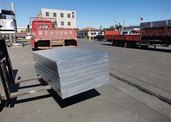 O patim impermeabiliza a drenagem da entrada de automóveis do aço carbono raspa a passagem do assoalho de 65x5mm