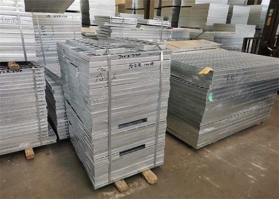 Barra lisa resistente que raspa 304 grelhas de aço inoxidável para entradas de automóveis