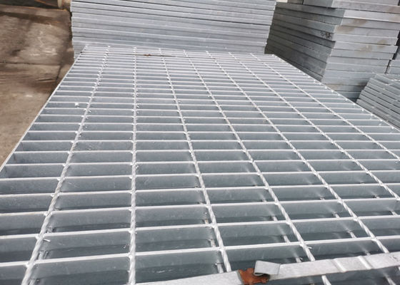A instalação fácil da venda quente da fábrica galvanizou a raspagem de aço soldada para o canal de drenagem