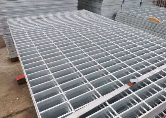 o mergulho quente de 1000mm×6000mm galvanizou a raspagem de aço soldada do patim do passeio a resistência de aço