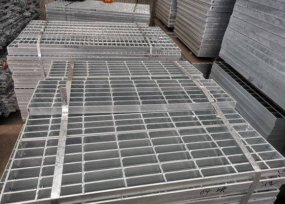 Barra 304 de aço inoxidável galvanizada que raspa 90mm para a plataforma farmacêutica do armazenamento