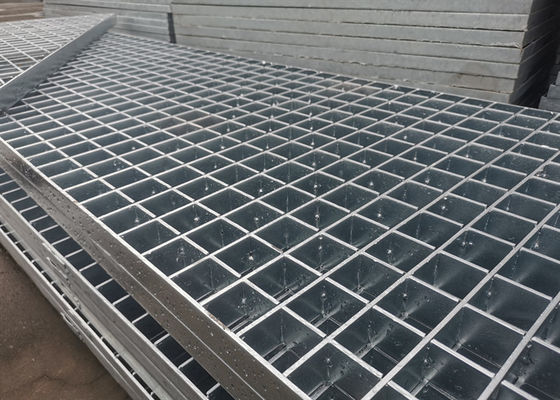 Grosso de aço inoxidável galvanizado da raspagem 8mm do mergulho quente serrilhado