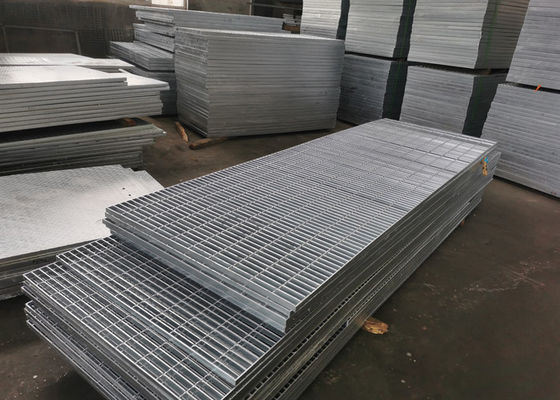 Resistentes galvanizados drenam Gratings de aço inoxidável da passagem da grelha 50mm