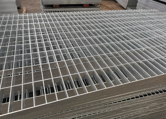 A trincheira Q235 galvanizada de aço lisa dentada raspa a resistência de oxidação