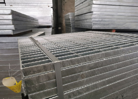 O mergulho quente da prova Q235 da oxidação galvanizou a raspagem de aço