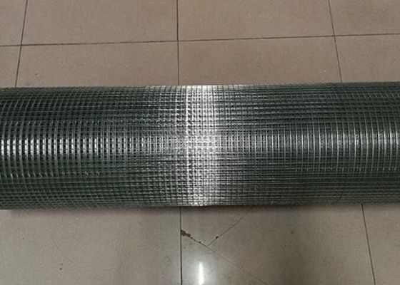 O aço carbono galvanizou a construção soldada do sólido de Mesh Fence 30m do fio